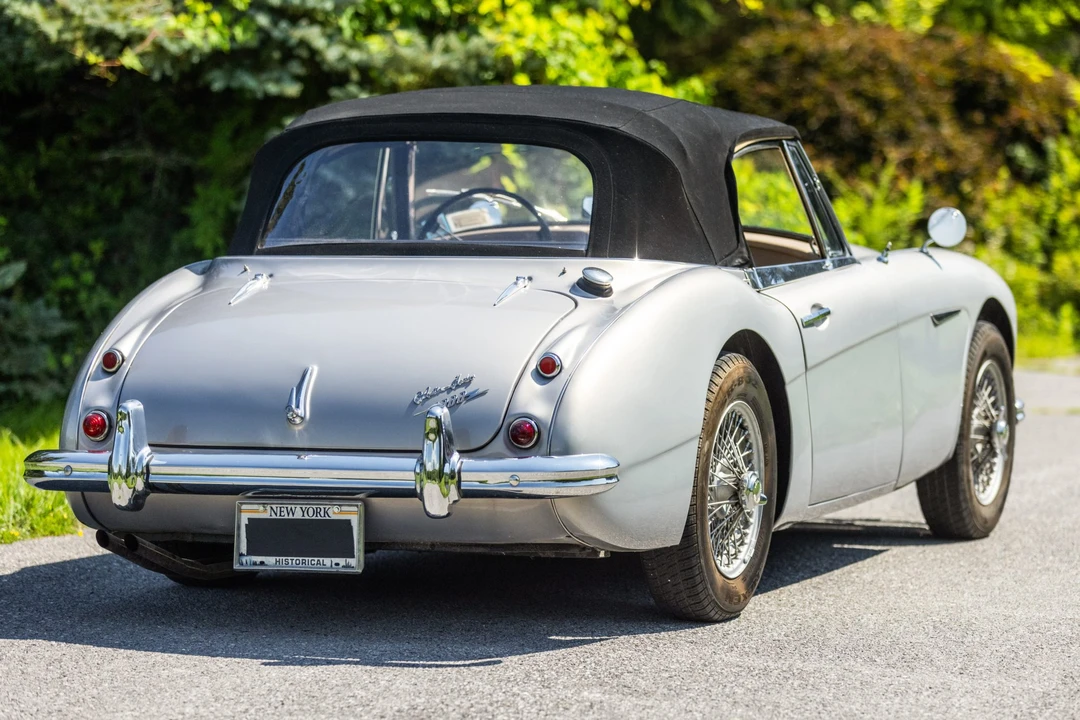 1963 Austin-Healey 3000 Mark II - Image 16 of 31
