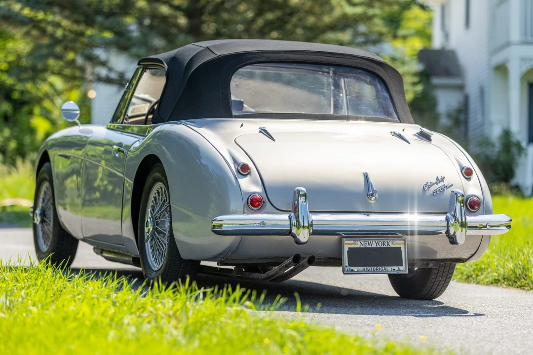 1963 Austin-Healey 3000 Mark II - Image 14 of 31