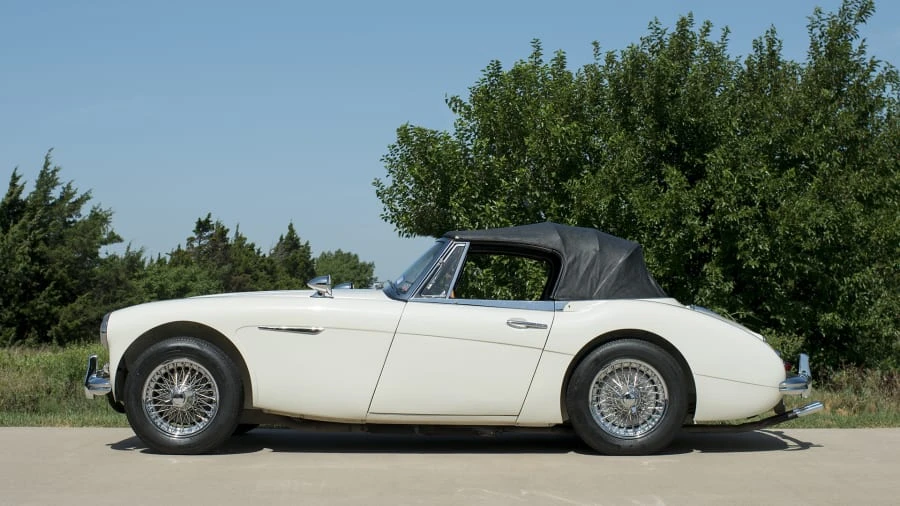 1963 Austin-Healey 3000 Mark II - Image 2 of 20