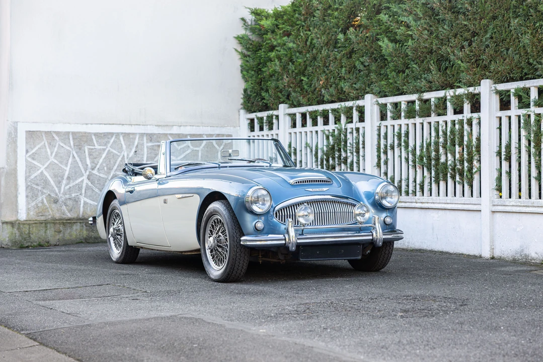 1963 Austin-Healey 3000 Mark II - Image 2 of 31