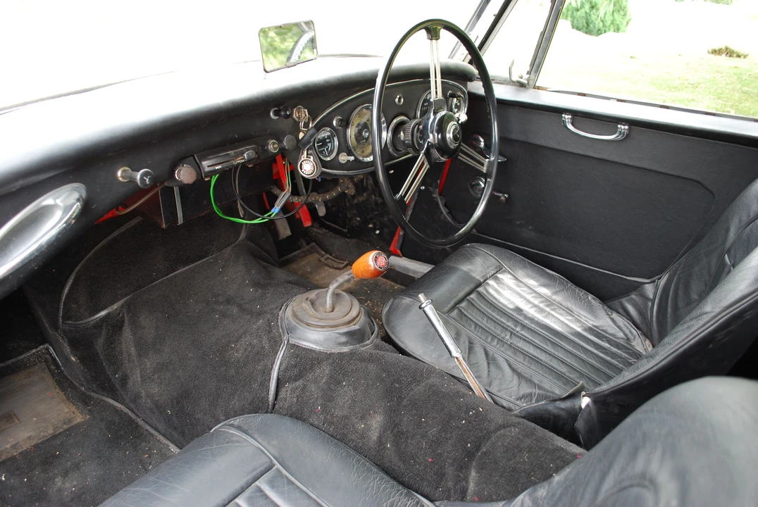 1963 Austin-Healey 3000 Mark II - Image 2 of 3