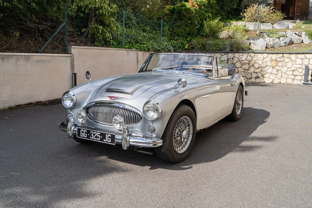 1963 Austin-Healey 3000 Mark II - Image 2 of 30