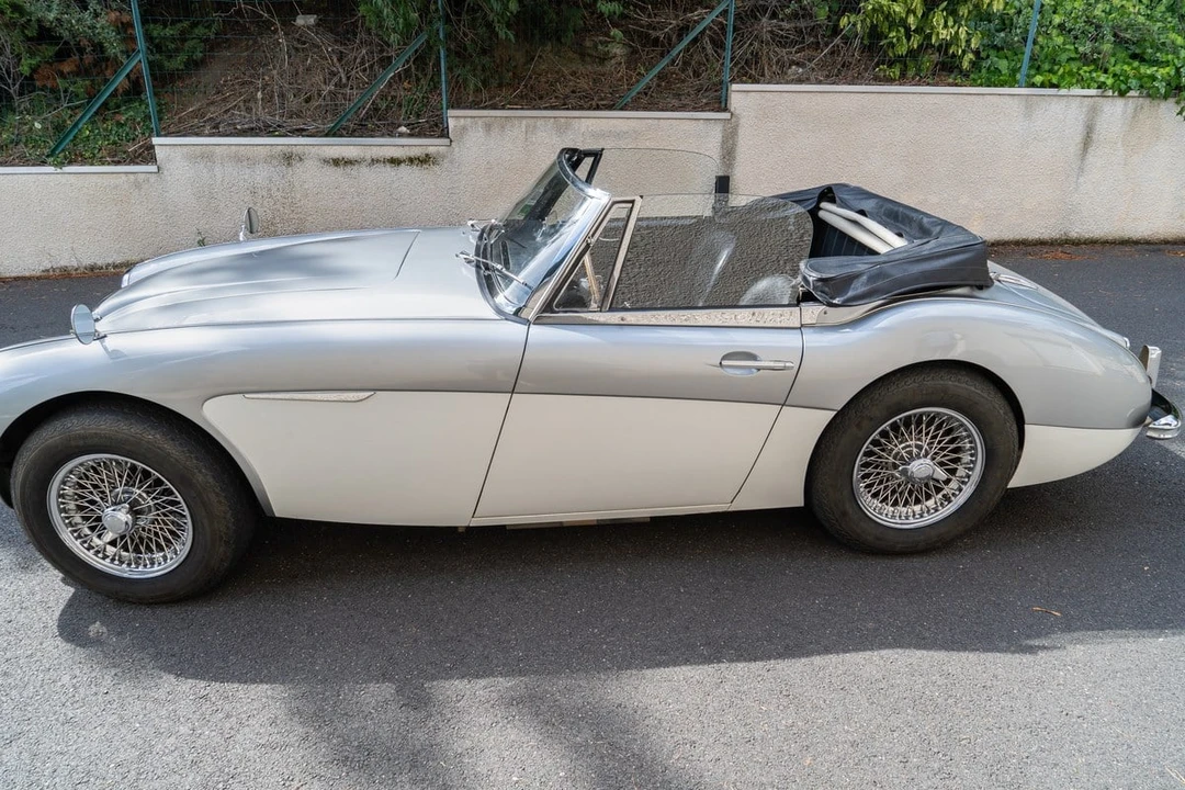 1963 Austin-Healey 3000 Mark II - Image 9 of 30