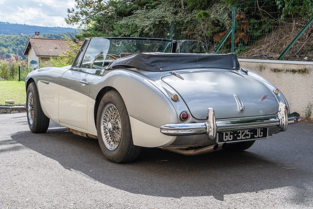 1963 Austin-Healey 3000 Mark II - Image 8 of 30