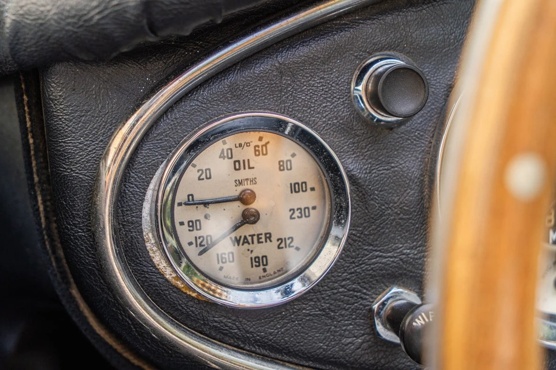 1963 Austin-Healey 3000 Mark II - Image 29 of 30