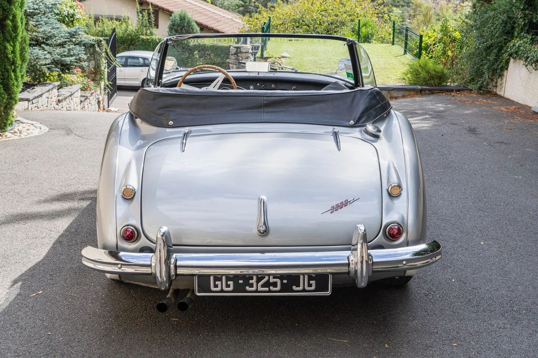 1963 Austin-Healey 3000 Mark II - Image 7 of 30