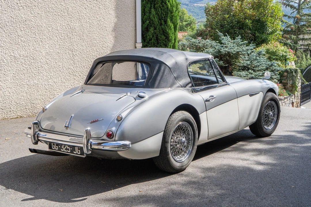 1963 Austin-Healey 3000 Mark II - Image 17 of 30