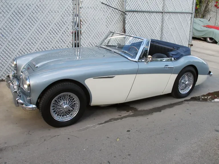 1963 Austin-Healey 3000 Mark II - Image 2 of 2