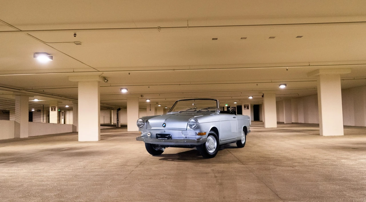 1963 BMW 700 - Image 2 of 31