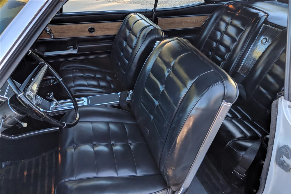 1963 Buick Riviera 1st Gen - Image 4 of 5