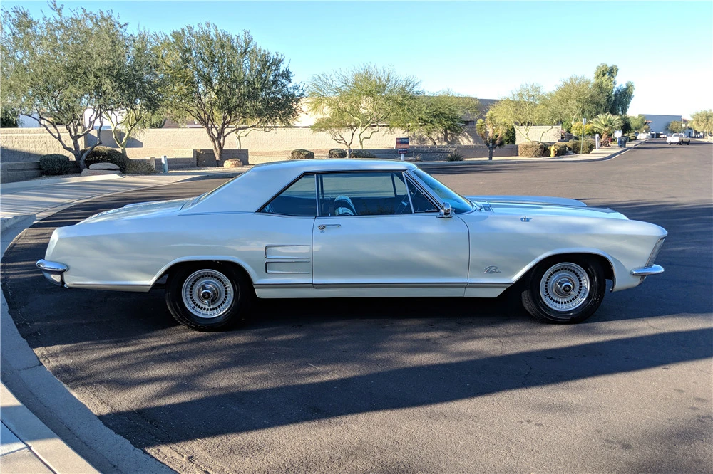 1963 Buick Riviera 1st Gen - Image 5 of 5