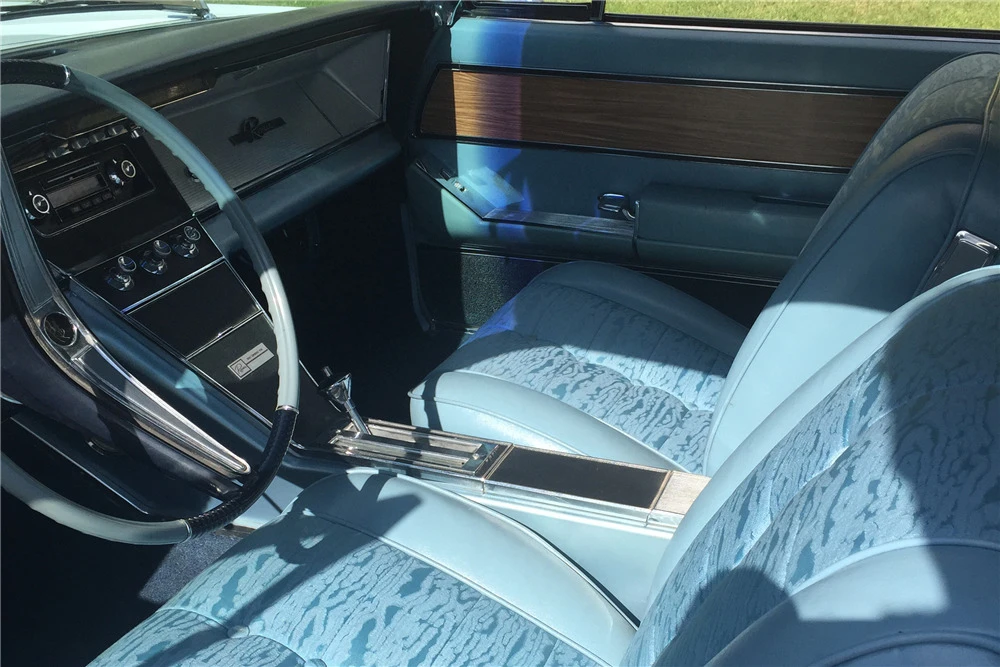 1963 Buick Riviera 1st Gen - Image 4 of 5