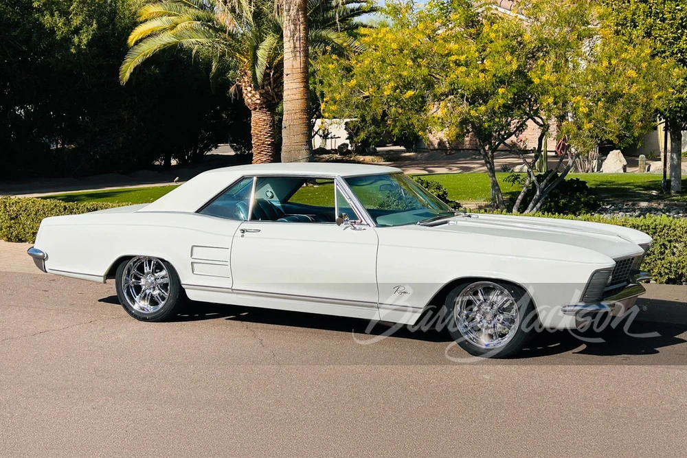 1963 Buick Riviera 1st Gen - Image 10 of 15