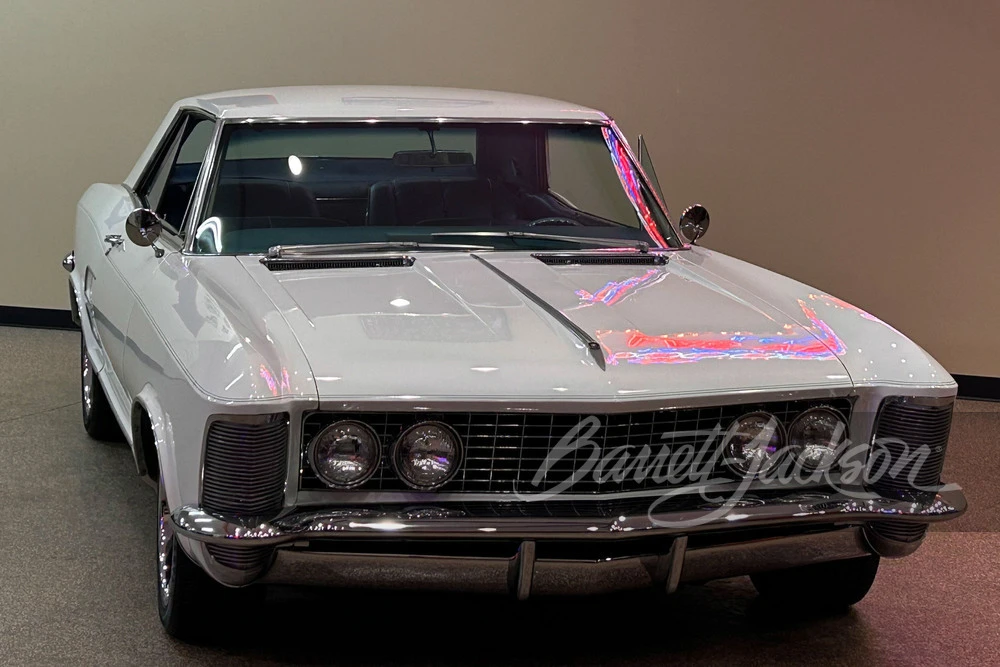 1963 Buick Riviera 1st Gen - Image 6 of 15