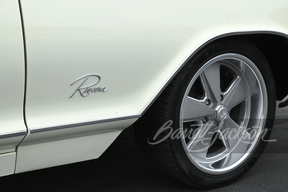 1963 Buick Riviera 1st Gen - Image 8 of 13