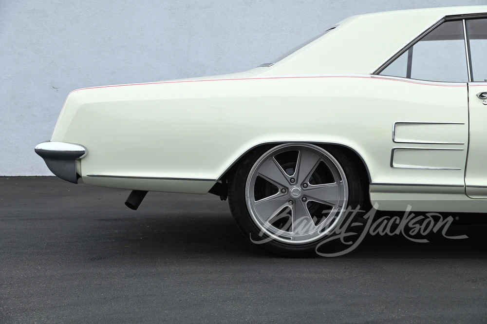 1963 Buick Riviera 1st Gen - Image 6 of 13