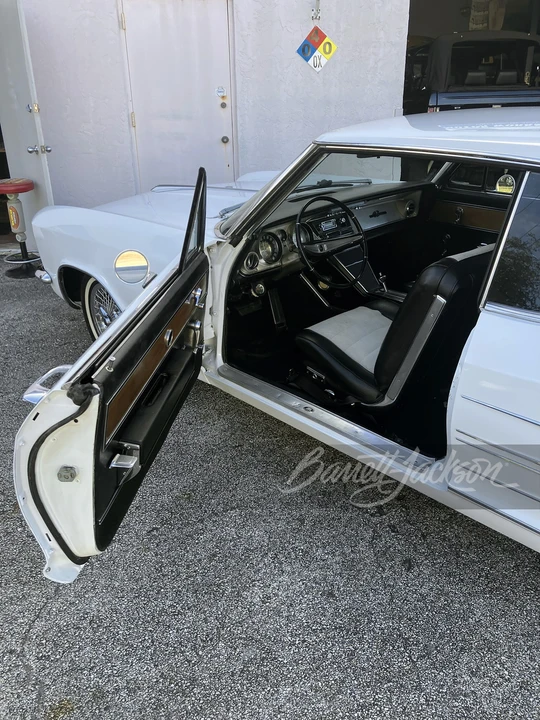 1963 Buick Riviera 1st Gen - Image 4 of 18