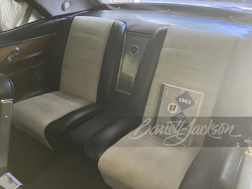 1963 Buick Riviera 1st Gen - Image 9 of 18