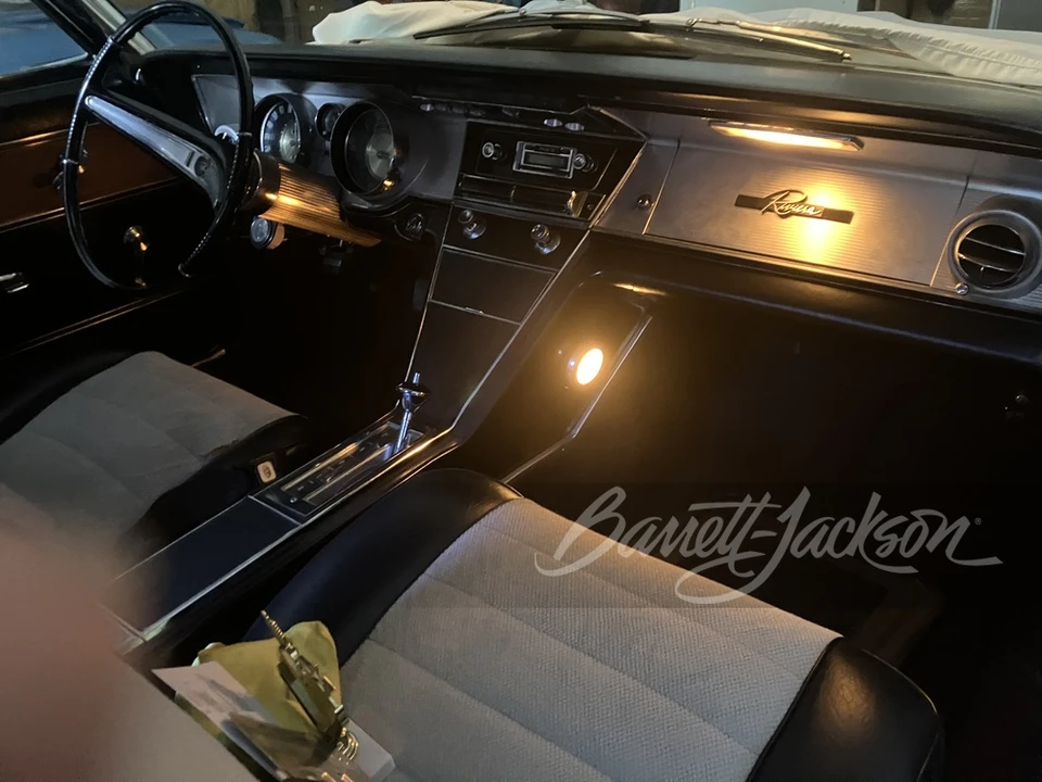 1963 Buick Riviera 1st Gen - Image 15 of 18