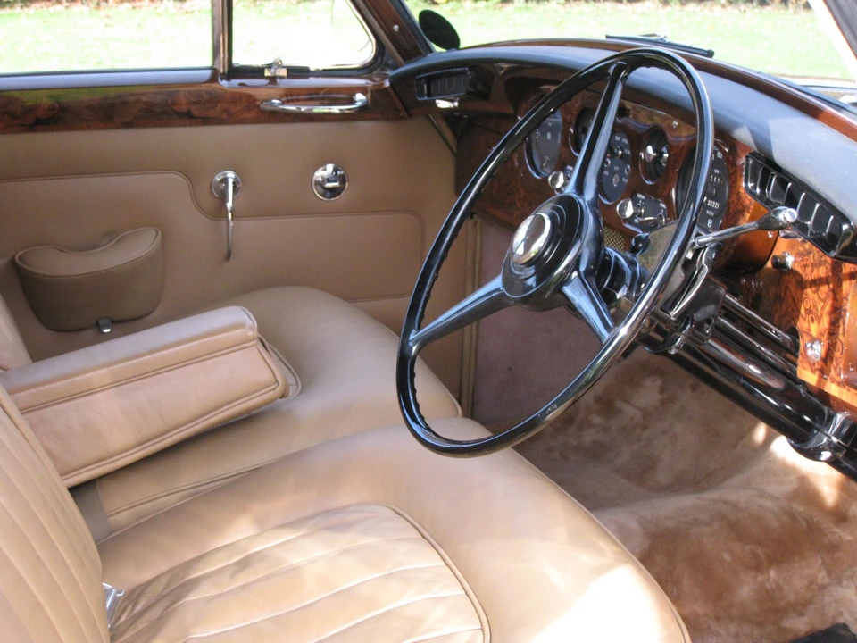 1963 Bentley S3 - Image 2 of 7