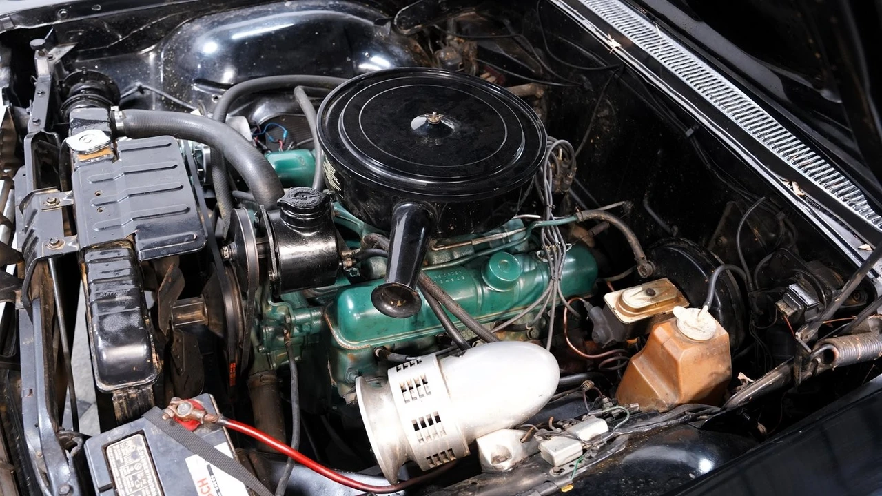 1963 Buick Electra - Image 16 of 30