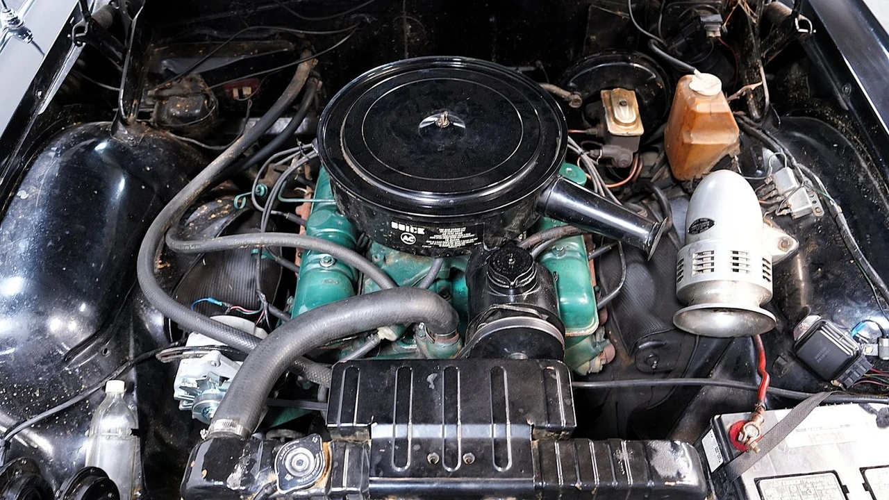1963 Buick Electra - Image 4 of 30