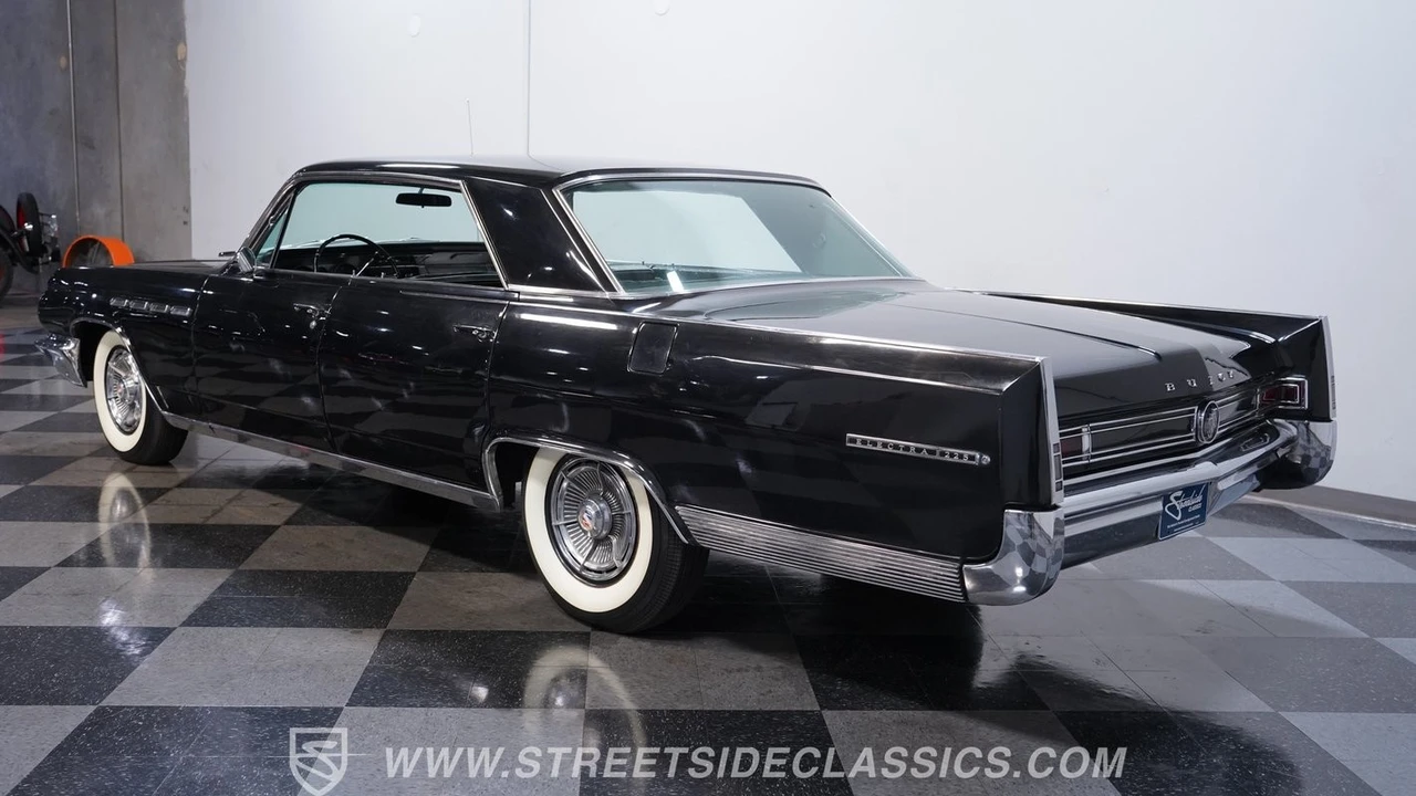 1963 Buick Electra - Image 9 of 30