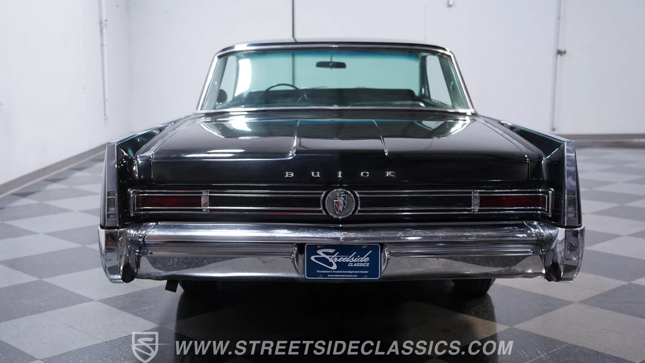 1963 Buick Electra - Image 11 of 30
