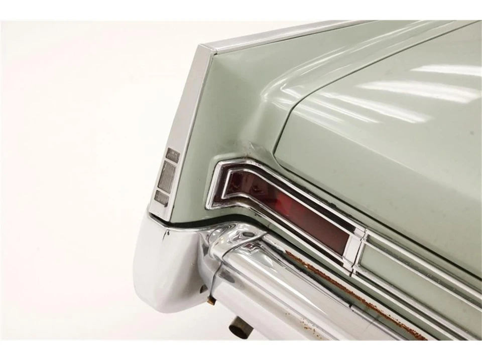 1963 Buick Electra - Image 24 of 31