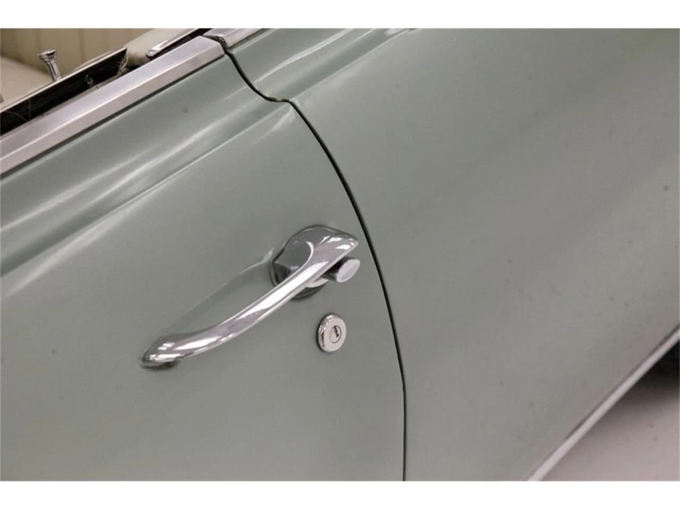 1963 Buick Electra - Image 17 of 31