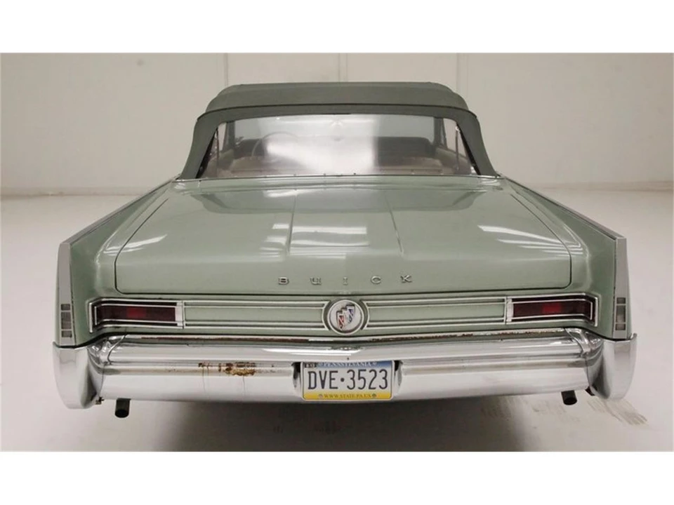 1963 Buick Electra - Image 6 of 31