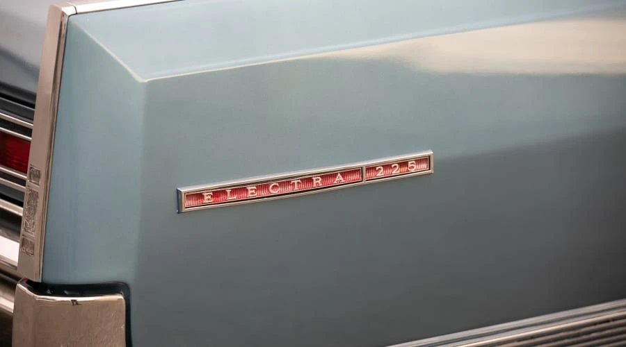 1963 Buick Electra - Image 11 of 31