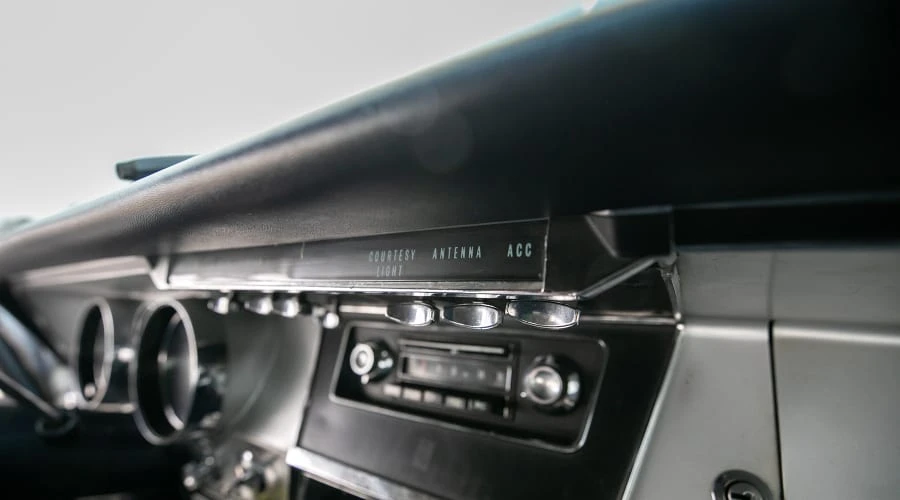 1963 Buick Electra - Image 24 of 31
