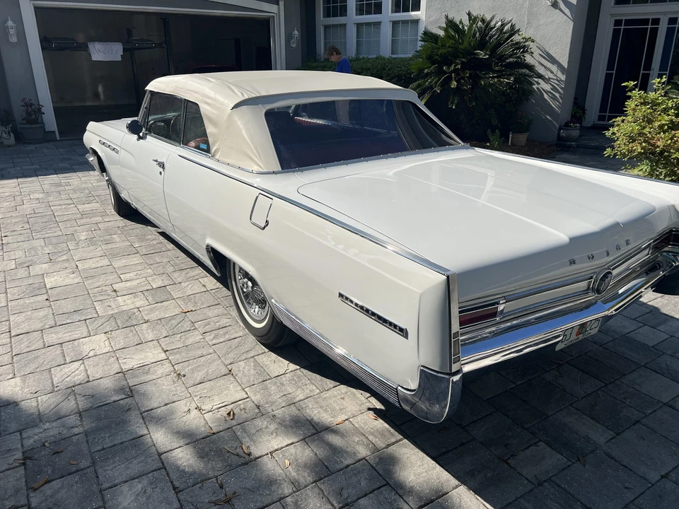 1963 Buick Electra - Image 11 of 31