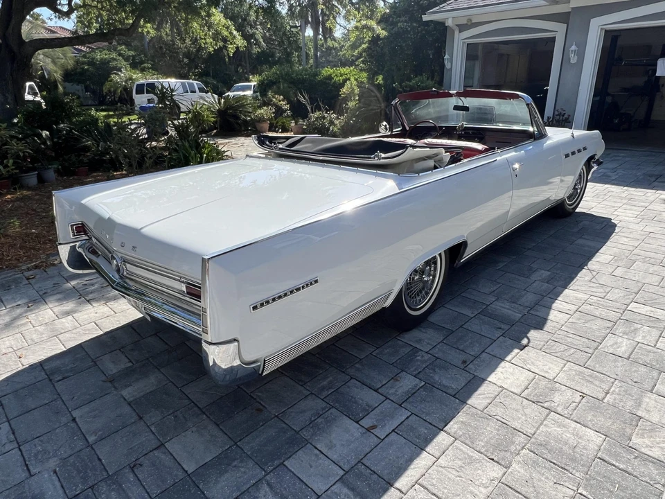 1963 Buick Electra - Image 7 of 31
