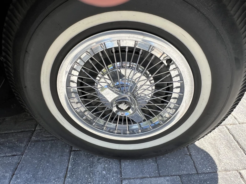 1963 Buick Electra - Image 22 of 31