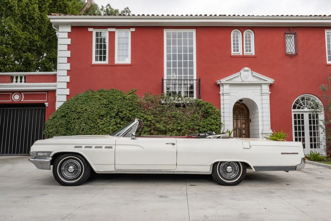 1963 Buick Electra - Image 20 of 31