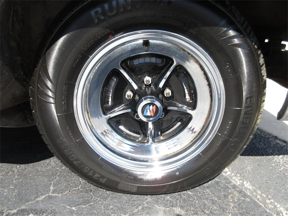 1963 Buick Electra - Image 24 of 31