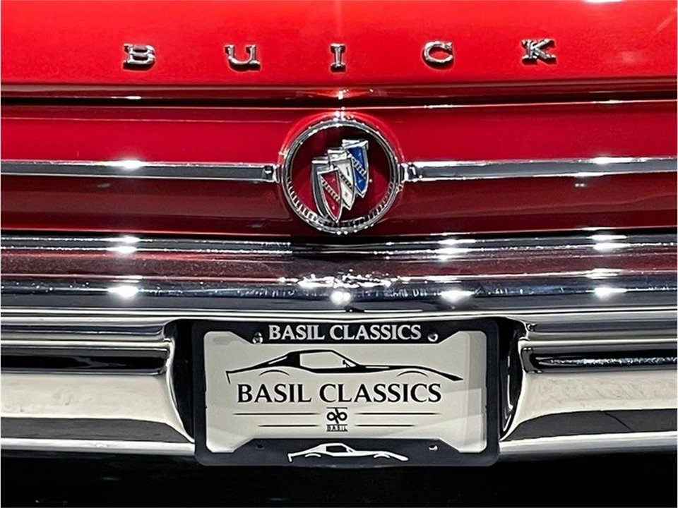 1963 Buick LeSabre - Image 9 of 31