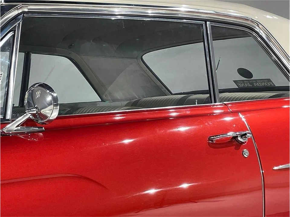 1963 Buick LeSabre - Image 21 of 31