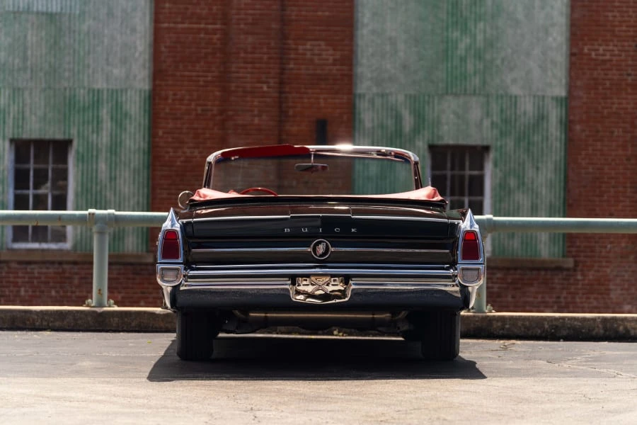 1963 Buick LeSabre - Image 5 of 25