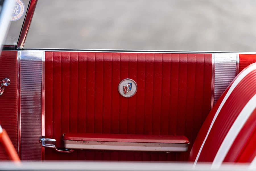 1963 Buick LeSabre - Image 17 of 25