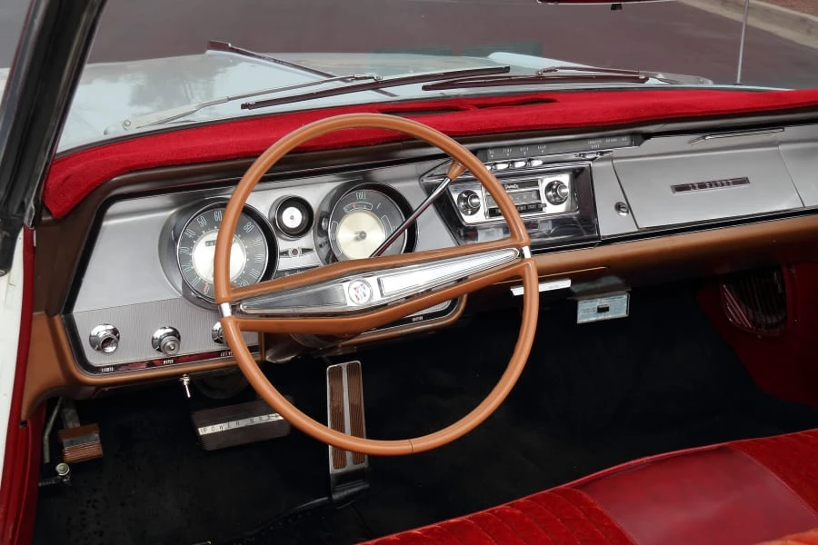 1963 Buick LeSabre - Image 26 of 31