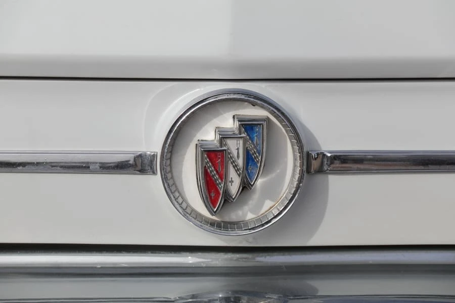 1963 Buick LeSabre - Image 7 of 31