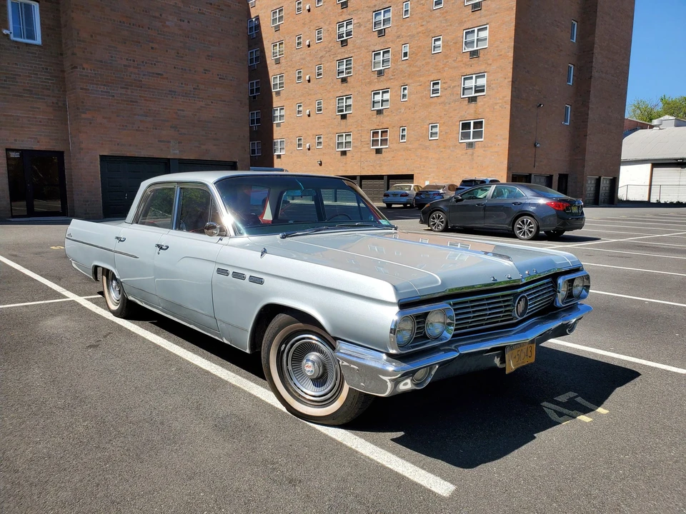 1963 Buick LeSabre - Image 9 of 31
