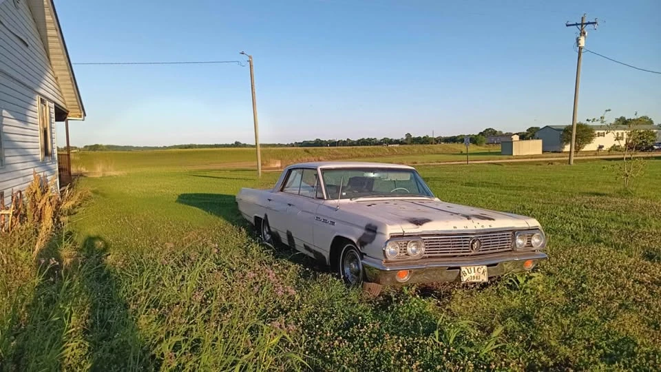 1963 Buick LeSabre - Image 2 of 10