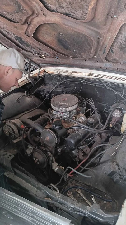 1963 Buick LeSabre - Image 9 of 10