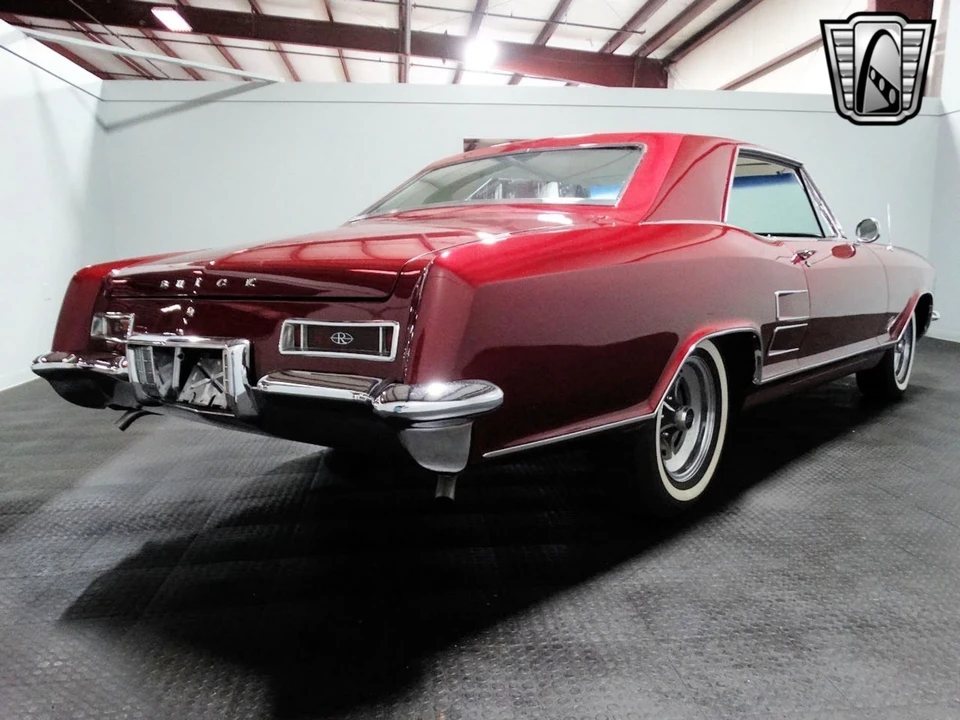 1963 Buick Riviera 1st Gen - Image 9 of 12