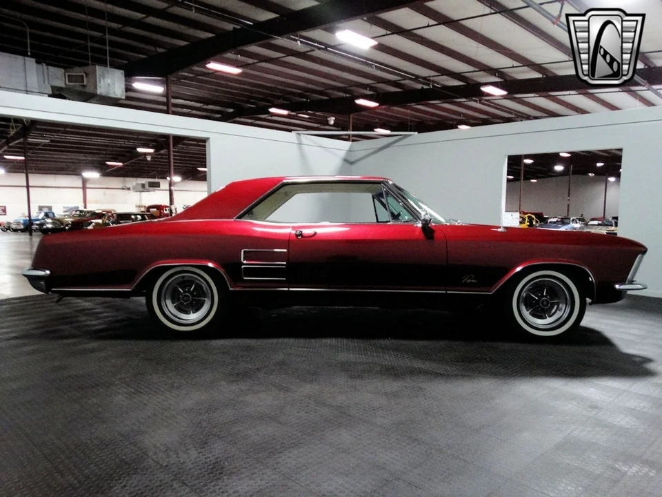 1963 Buick Riviera 1st Gen - Image 10 of 12