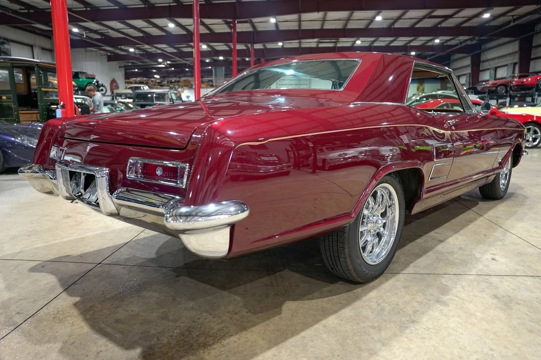 1963 Buick Riviera 1st Gen - Image 8 of 12